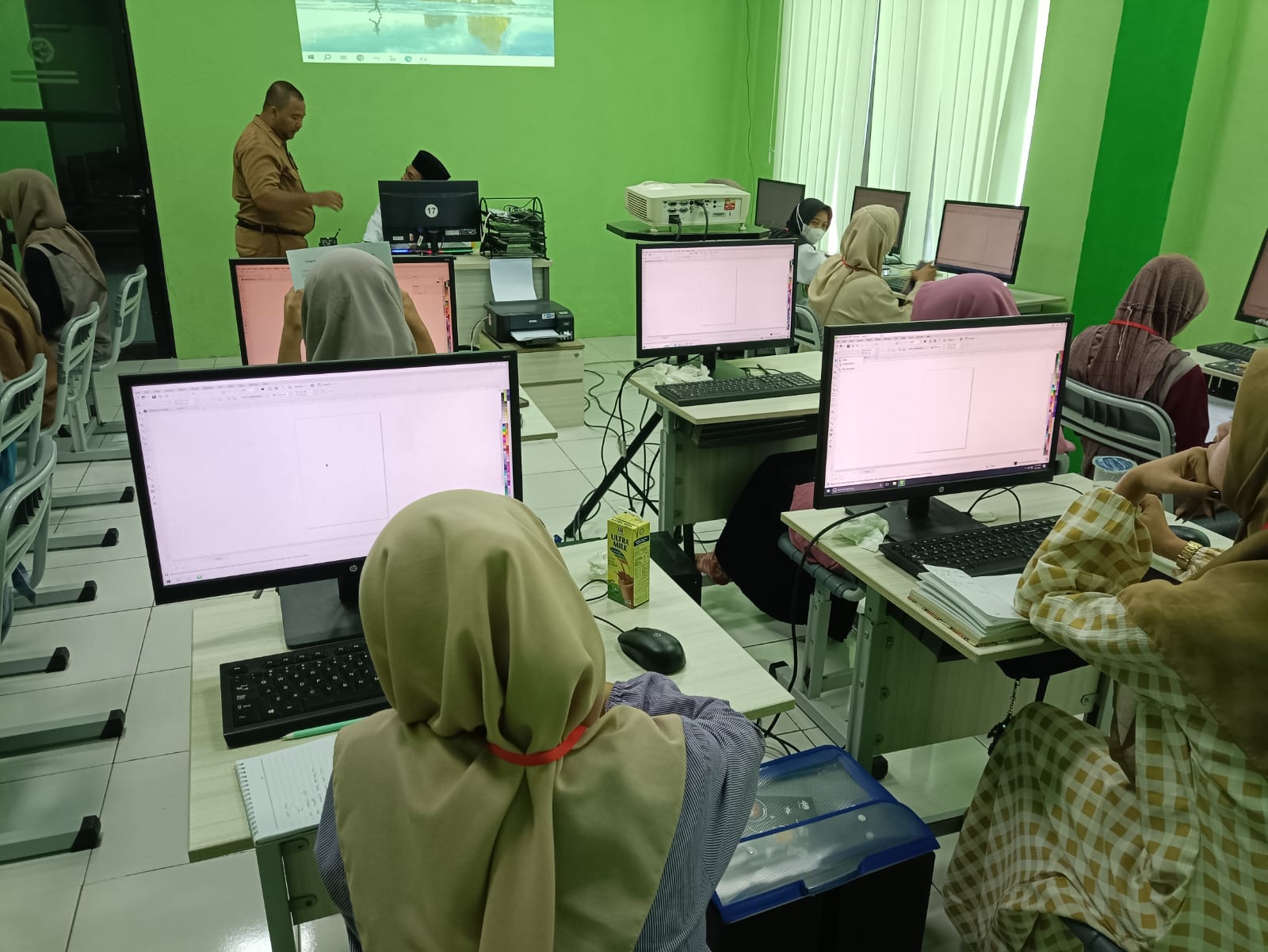 Pelatihan dan Pendidikan Kerja 2025